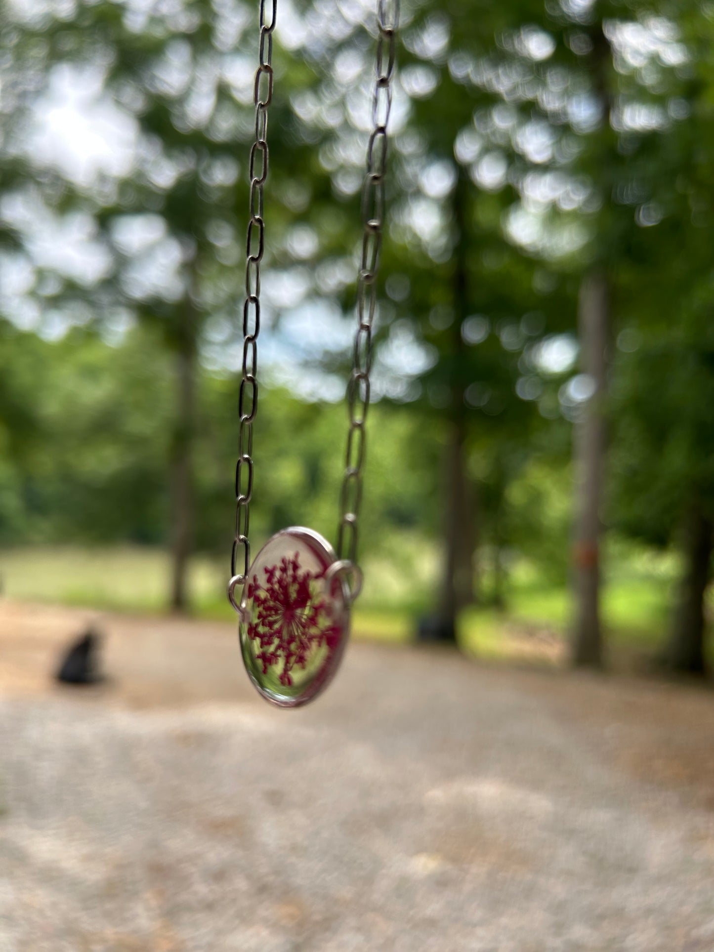 Silver tone pendant with queen and lace flower, silver tone, 17 inch adjustable chain down to choker size